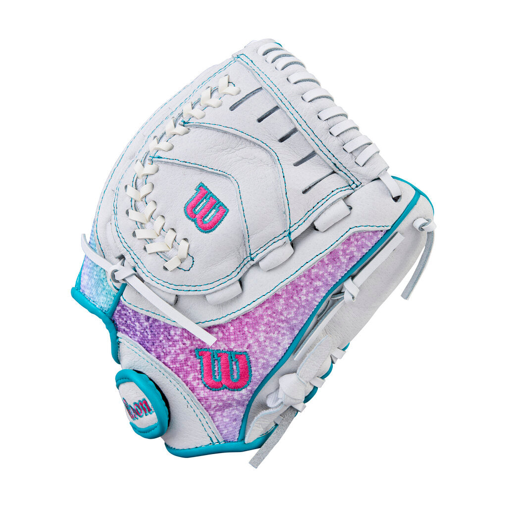 2026 Wilson 11" A440 Flash Youth Fastpitch Softball Glove