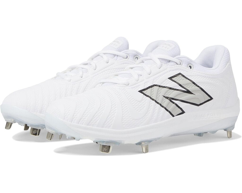 New Balance Women's Fuse V4 Metal Cleats
