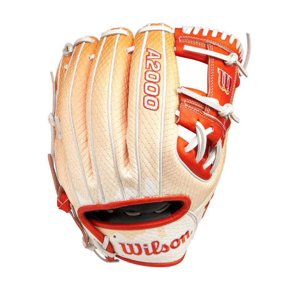 BASEBALL Wilson A2000 11.75" 1975 Glove of the Month 6/2025 Baseball Glove RHT Wilson