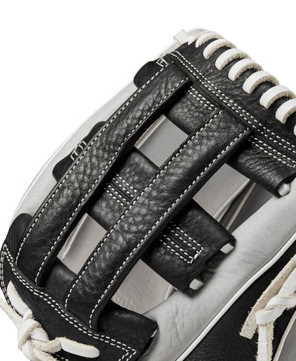 FASTPITCH SOFTBALL 2024 Wilson 12" A1000 Fastpitch Softball Glove Wilson
