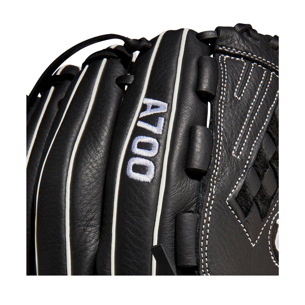 FASTPITCH SOFTBALL Wilson 12.5" A700 Fastpitch Softball Glove Wilson