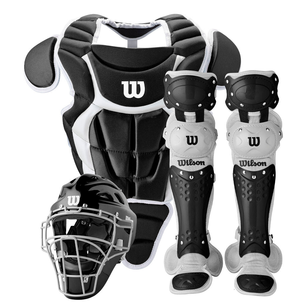 BASEBALL & SOFTBALL Baseball and Softball Youth Catcher Set Wilson C200 NOCSAE Wilson Youth Black New