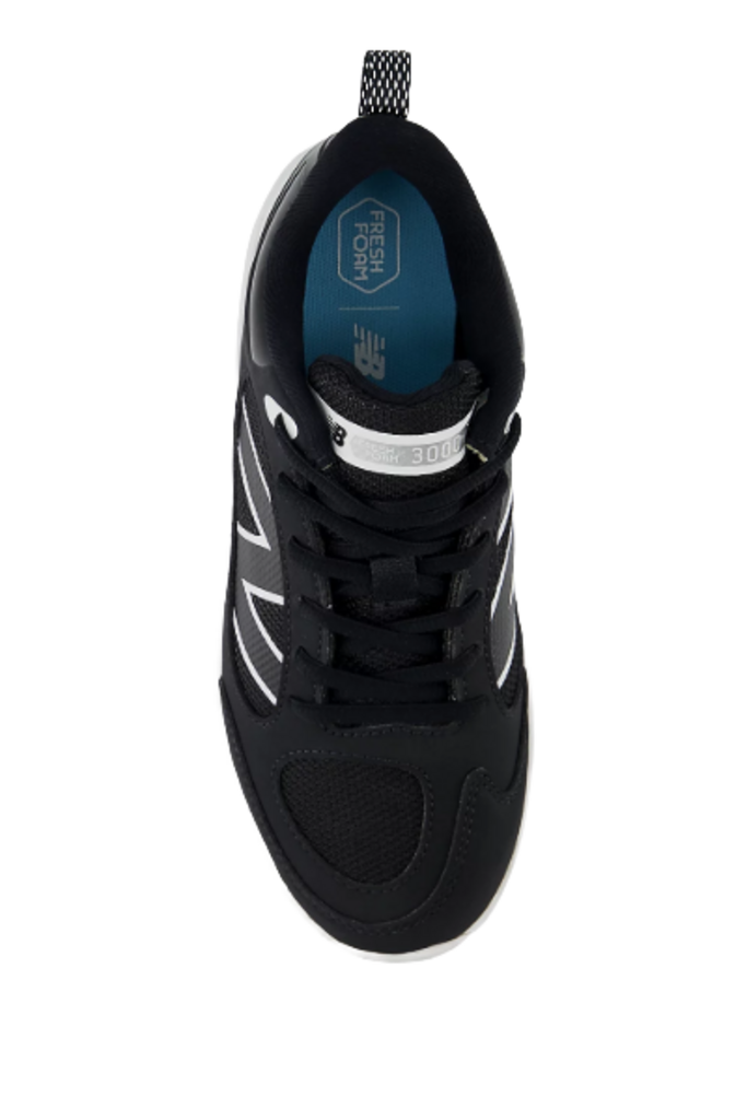 Youth Fresh Foam molded baseball cleat, black tongue and laces, teal lining
