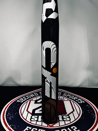 FASTPITCH SOFTBALL 2022 Demarini CF -10 Used Fastpitch Softball Bat 32 inch, 22 ounce Demarini