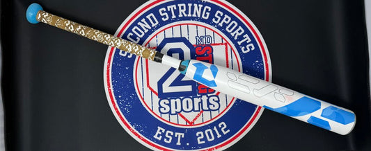 FASTPITCH SOFTBALL 2023 Demarini CF -11 Used Fastpitch Softball Bat 29 inch, 18 ounce Demarini 29 18 White Blue Used