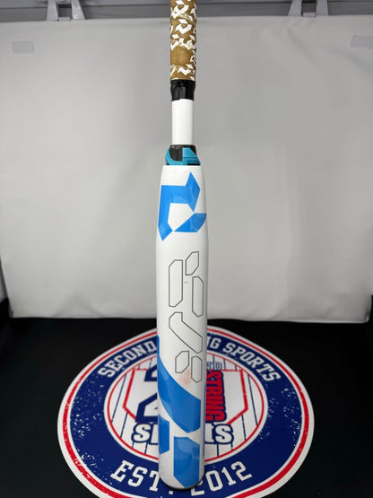 FASTPITCH SOFTBALL 2023 Demarini CF -11 Used Fastpitch Softball Bat 29 inch, 18 ounce Demarini