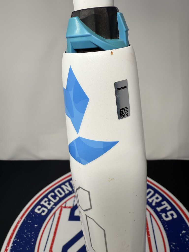 FASTPITCH SOFTBALL 2023 Demarini CF -11 Used Fastpitch Softball Bat 29 inch, 18 ounce Demarini