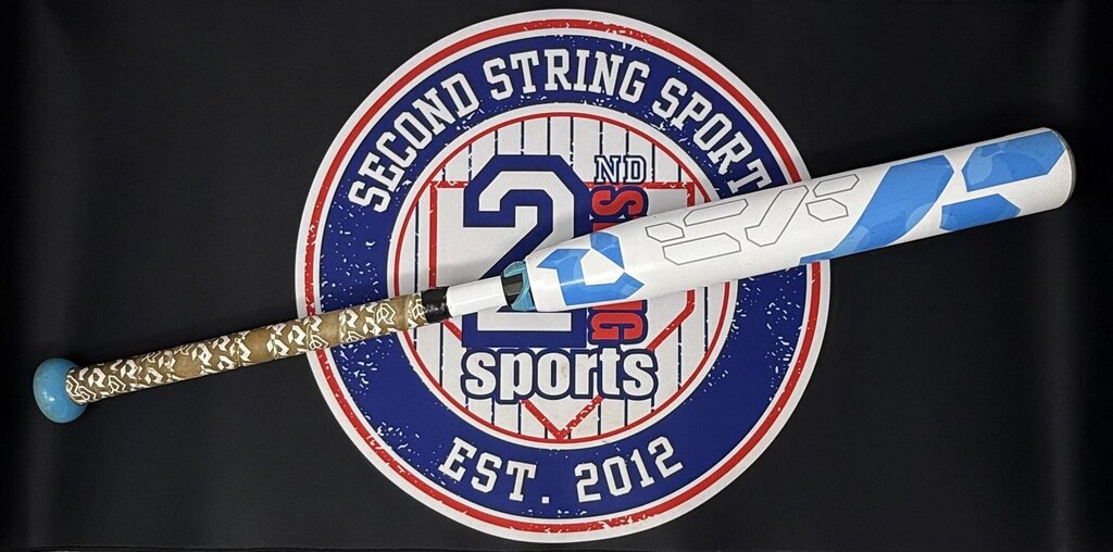 FASTPITCH SOFTBALL 2023 Demarini CF -11 Used Fastpitch Softball Bat Used 28 inch, 17 ounce Demarini