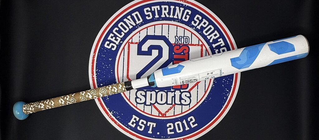 FASTPITCH SOFTBALL 2023 Demarini CF -11 Used Fastpitch Softball Bat Used 28 inch, 17 ounce Demarini