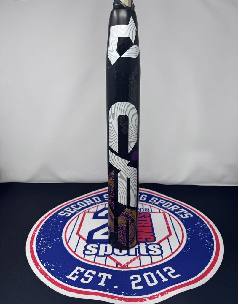 FASTPITCH SOFTBALL 2022 Demarini CF -11 Used Fastpitch Softball Bat 30 inch, 19 ounce Demarini