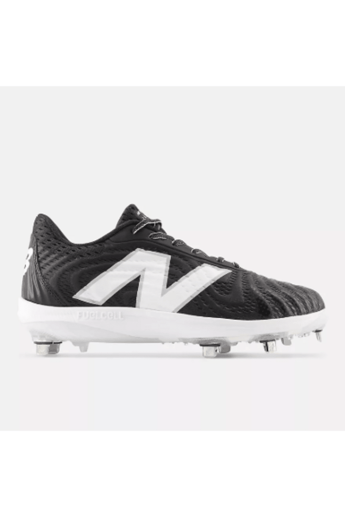 New Balance New Balance Men's 4040V7 Metal Baseball Cleats (Black or White) at 2nd String Sports Stuarts Draft VA