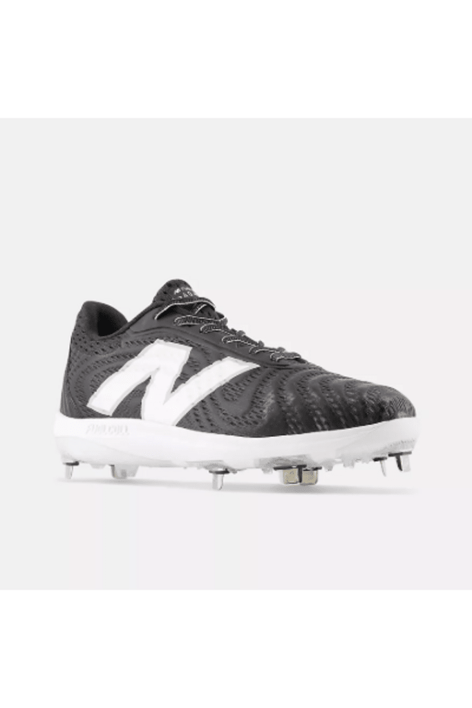New Balance New Balance Men's 4040V7 Metal Baseball Cleats (Black or White) at 2nd String Sports Stuarts Draft VA