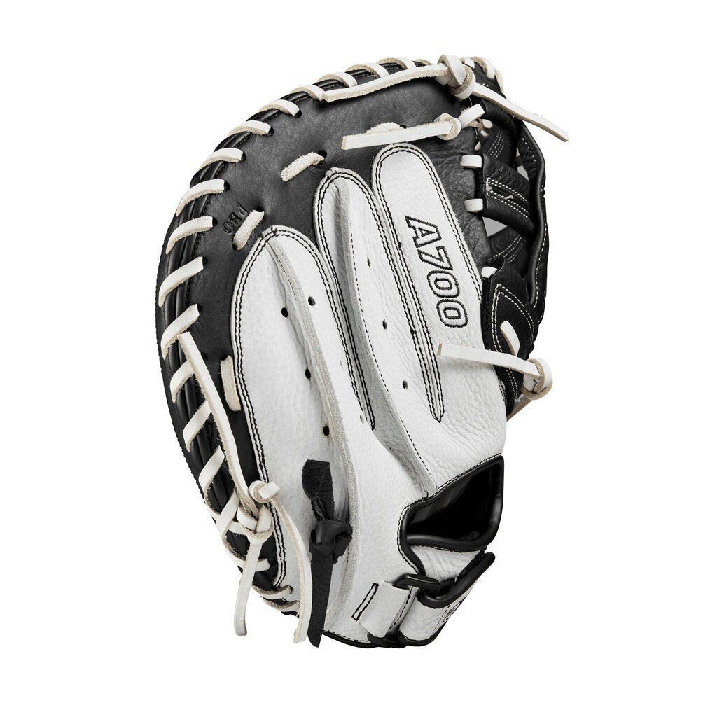 2025 Wilson 33" A700 Fastpitch Softball Catcher Mitt