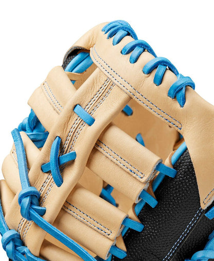 Wilson Fall 2024 Wilson 12.5" A2000 1697SS Baseball First Base Mitt at 2nd String Sports Stuarts Draft VA
